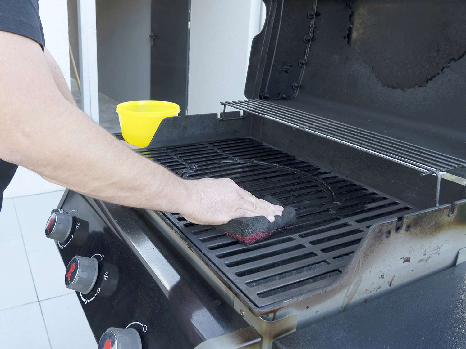 Gas Grill Cleaning Service